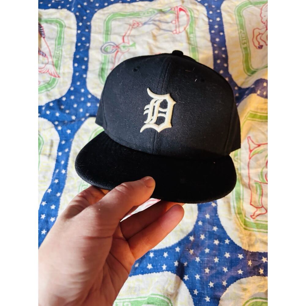 Detroit Tigers MLB New‎ Era Authentic "Home" 59FIFTY Fitted Hat - Navy Size 7